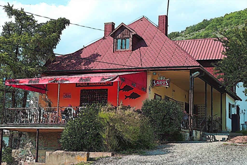 Penzion A Restauracia Pod Hradom, Turna Nad Bodvou Dış mekan fotoğraf